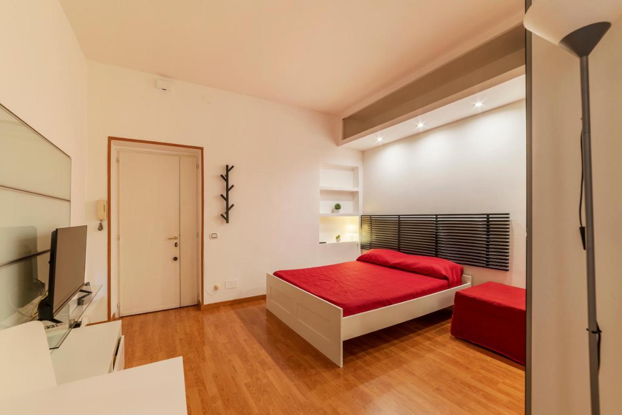 Trastevere & San Cosimato Studio Flat Roma Exterior foto