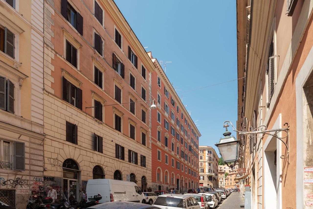 Trastevere & San Cosimato Studio Flat Roma Exterior foto